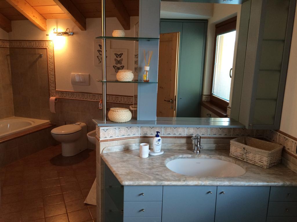 Casa Lucia Apartment Isolaccia Cameră foto